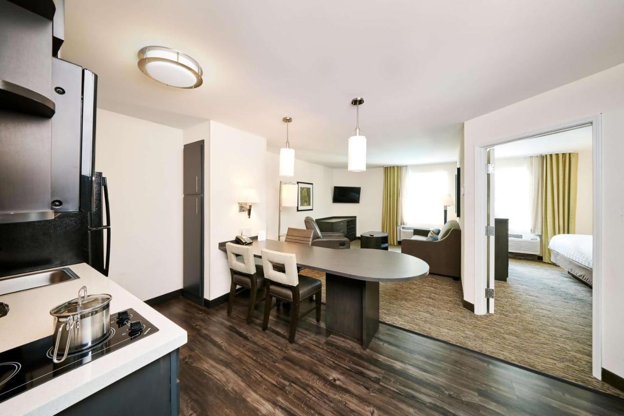 Sonesta Simply Suites Boston Braintree Extérieur photo