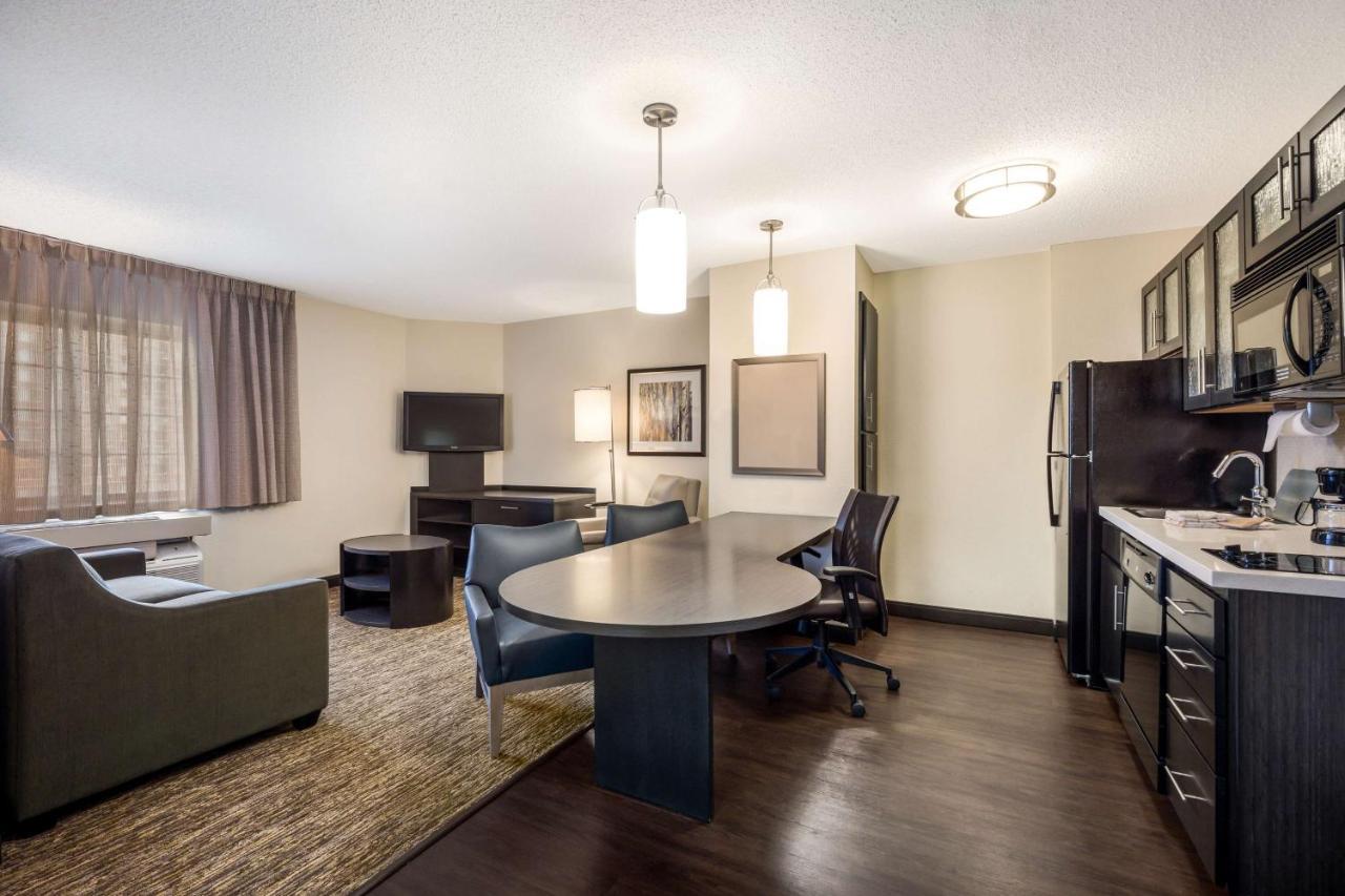Sonesta Simply Suites Boston Braintree Extérieur photo