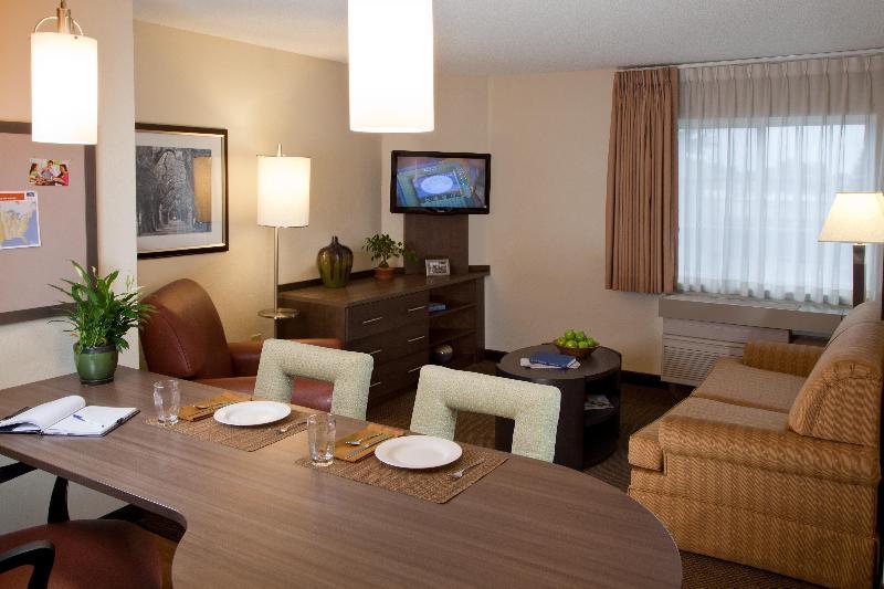 Sonesta Simply Suites Boston Braintree Extérieur photo